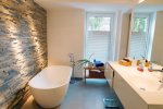 freistehende-badewanne-bw-02-l-matt-0989_795.jpg