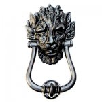black_lion_door_knocker_1.JPG