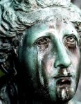 Angel_statue_face.jpg