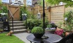7-ideas-encantadoras-para-decorar-un-patio-pequeno-1.jpg
